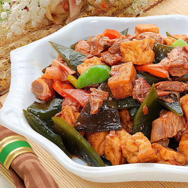 回味的肉片焖豆泡