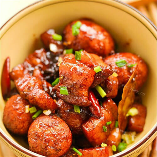 香喷喷的元宝烧肉