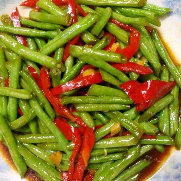 美味木耳鸡肉炒豆角