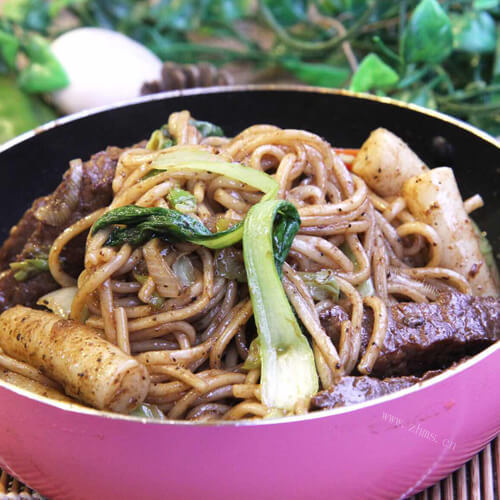 美味黑胡椒炒面