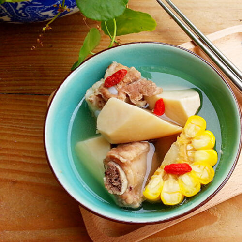 好喝的玉米鲍菇排骨汤