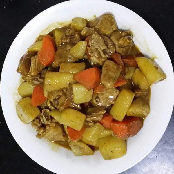 美味的萝卜鸡块
