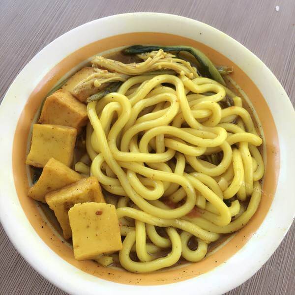 可口的日式咖喱乌冬面