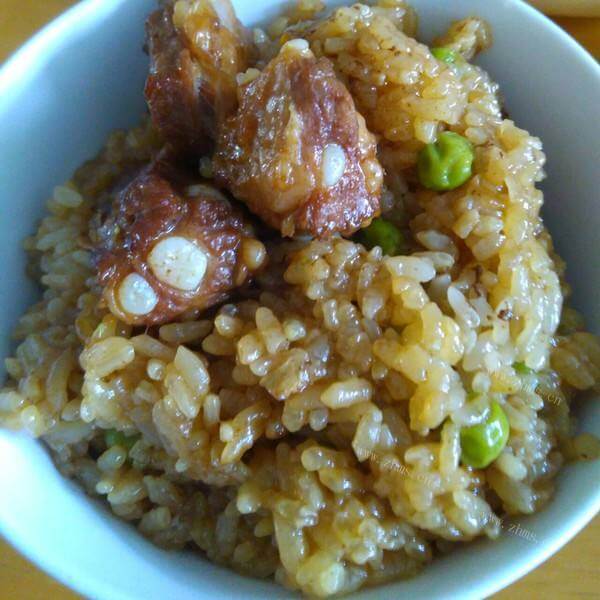 美味的软糯排骨饭