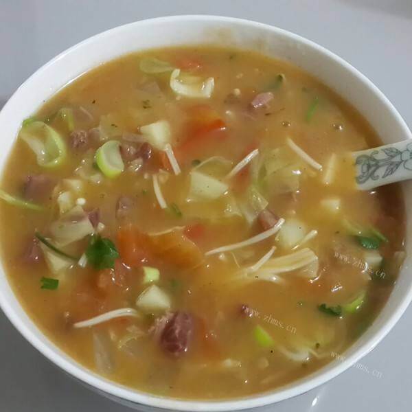 好喝的洋葱番茄木耳汤
