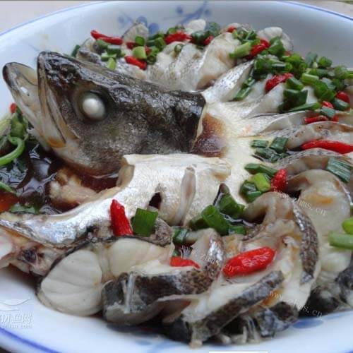 美味的开屏鲈鱼