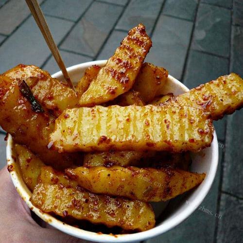 风味孜然香辣土豆条