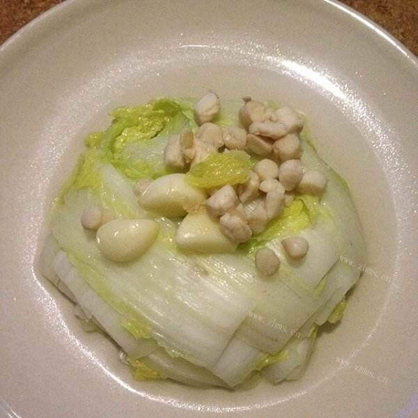 营养胡萝卜白菜干贝烩面
