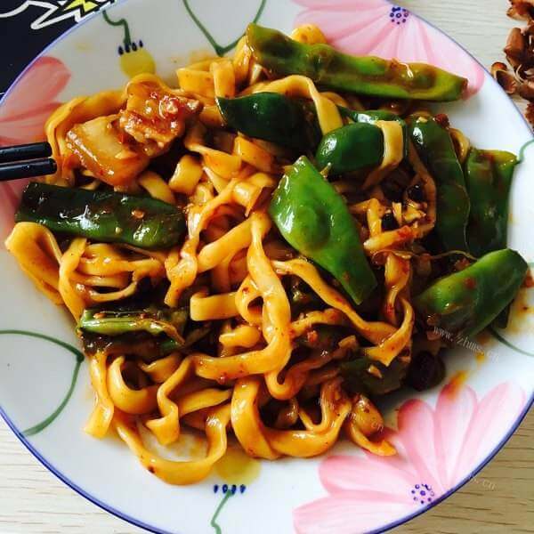美味的青椒老豆角