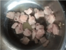 美味可口鸡腿烧肉做法图解3)