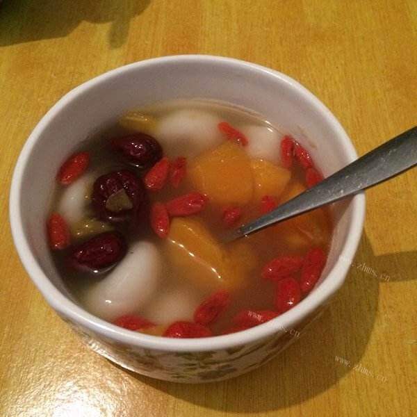 香甜的番薯汤圆汤水