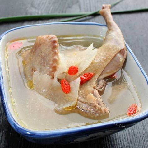 美味的陈皮山楂藕丝鸡翅