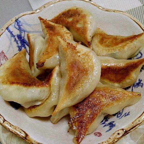 美味的老虎爪锅贴饺子