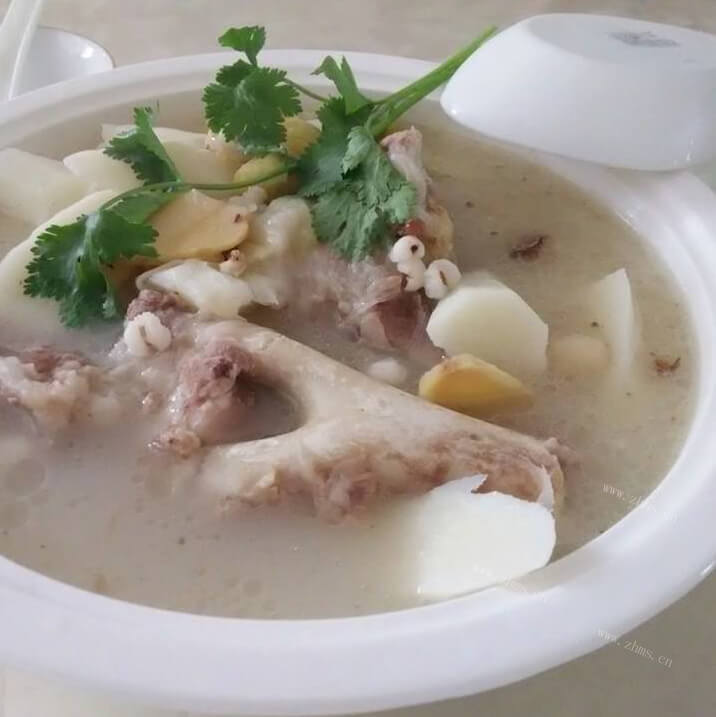 营养的大骨山药汤