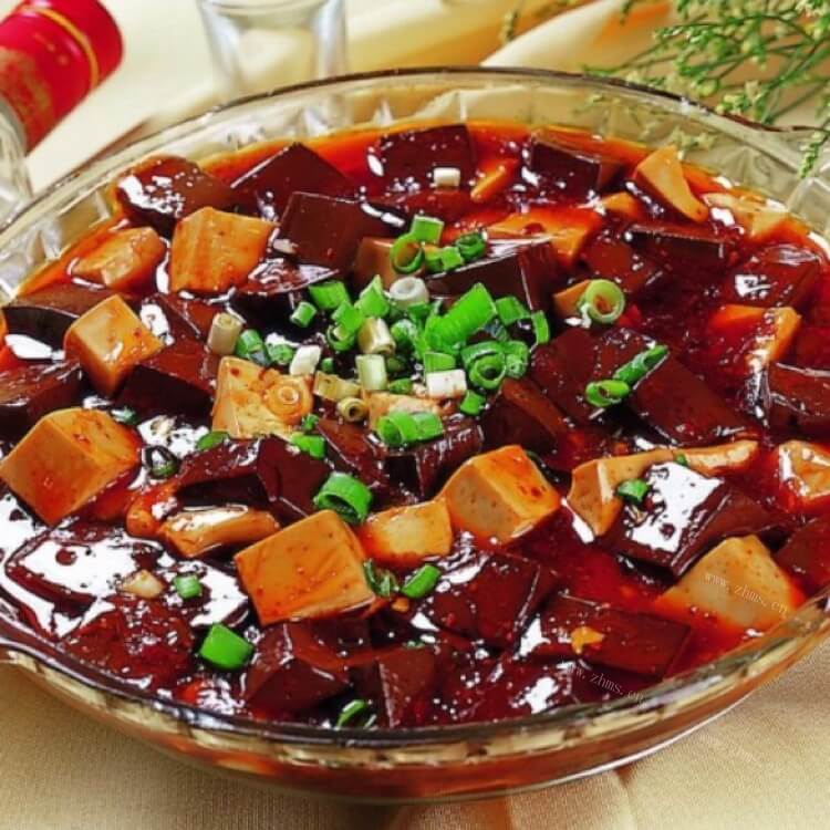 好的农家香辣鸭血豆腐锅