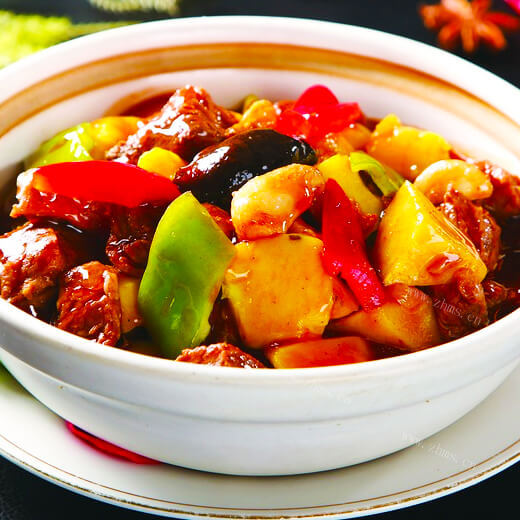 绝味砂锅牛肉土豆