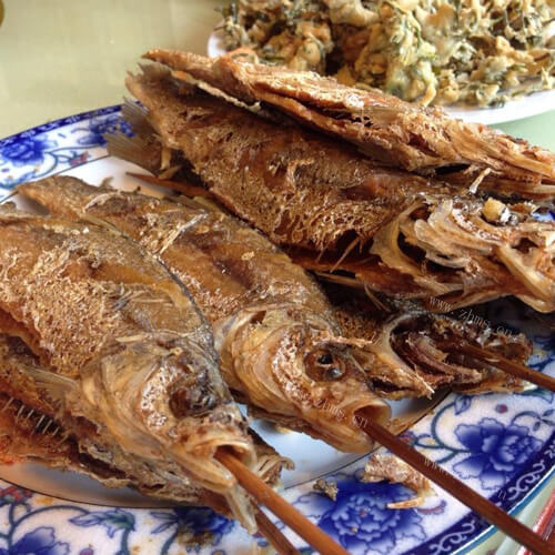 美味原创酥炸小鲫鱼