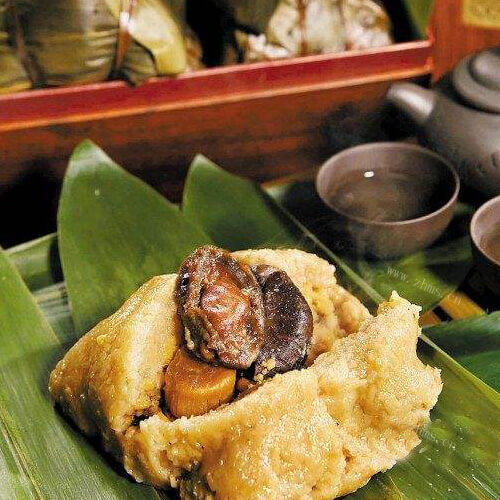 家常鸡蛋煎裹蒸粽
