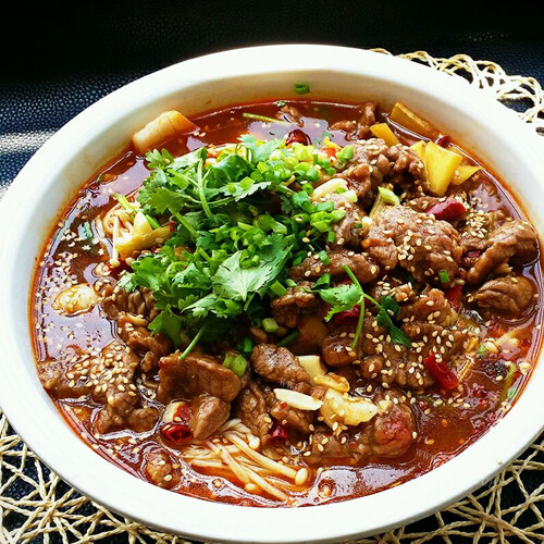 美味的牛肉豆皮