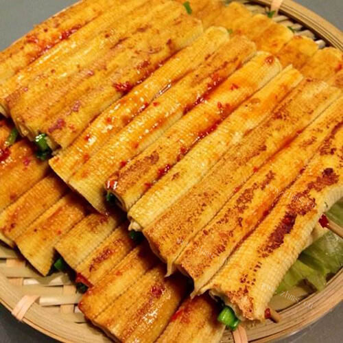 自制喜庆干豆腐卷