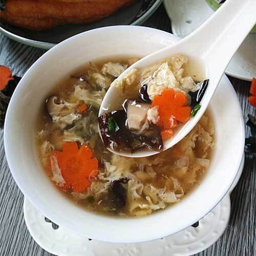 美味香菇黑椒酸辣汤