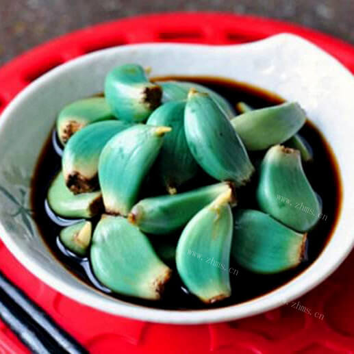 美味速腌腊八蒜