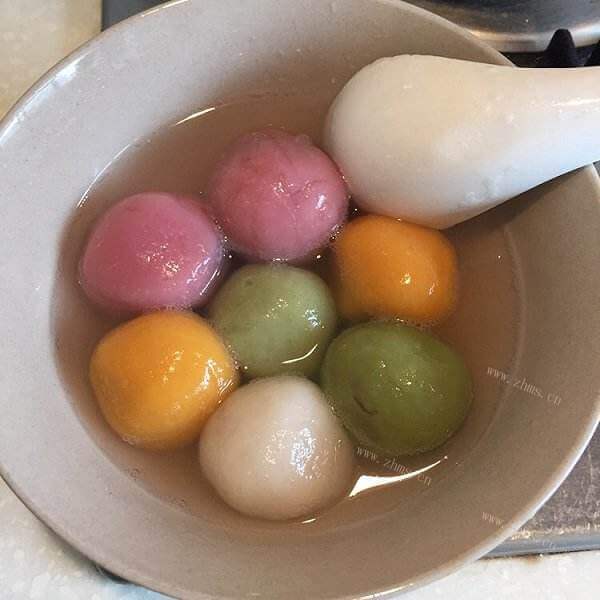 自制黄豆粉裹汤圆