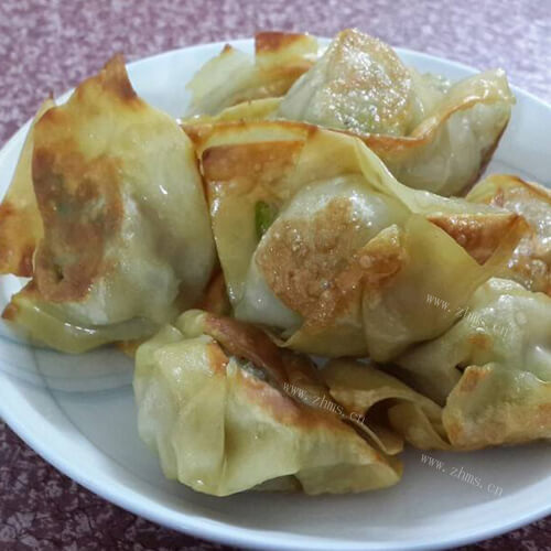 美味的煎云吞饺子