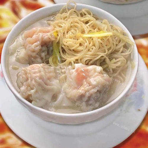 垂涎欲滴的鲜肉小云吞