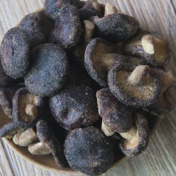 好吃的鱼腩毛豆香菇干