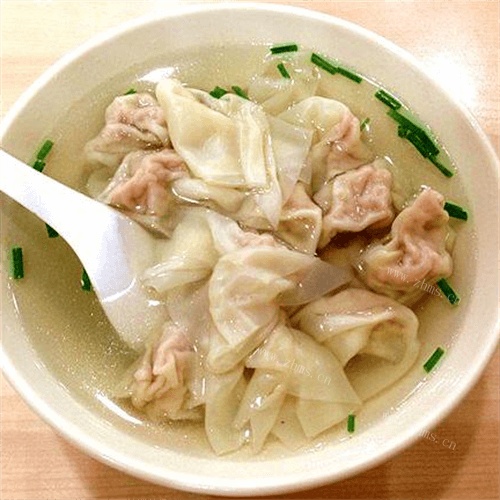 美味的儿童小馄饨