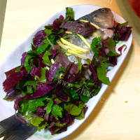 营养的紫苏蒸鲗鱼