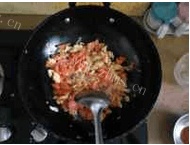 诱人的红薯叶番茄鸡蛋汤面条的做法图解四
