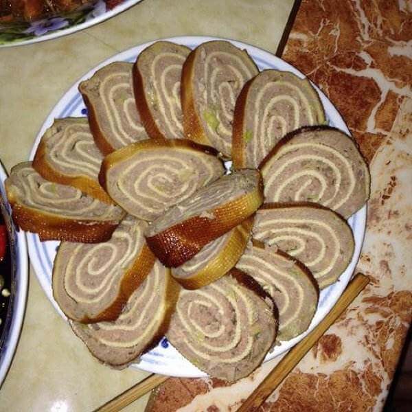 好吃的腊猪肚炖熏干