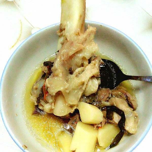 完美的大骨山药汤