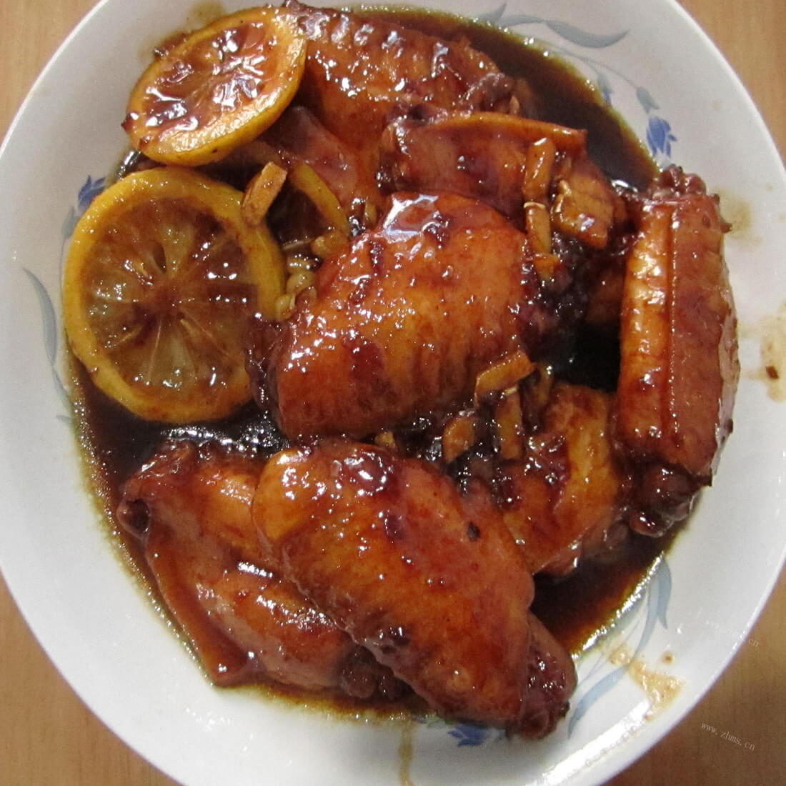 美味的柠檬可乐鸡翅