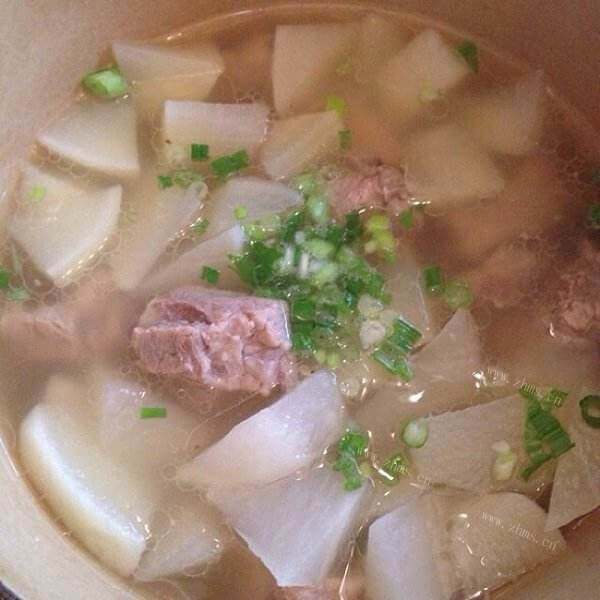营养美味的百花草骨头汤