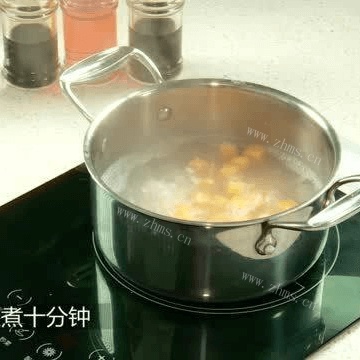美味的银耳南瓜粥做法图解3)