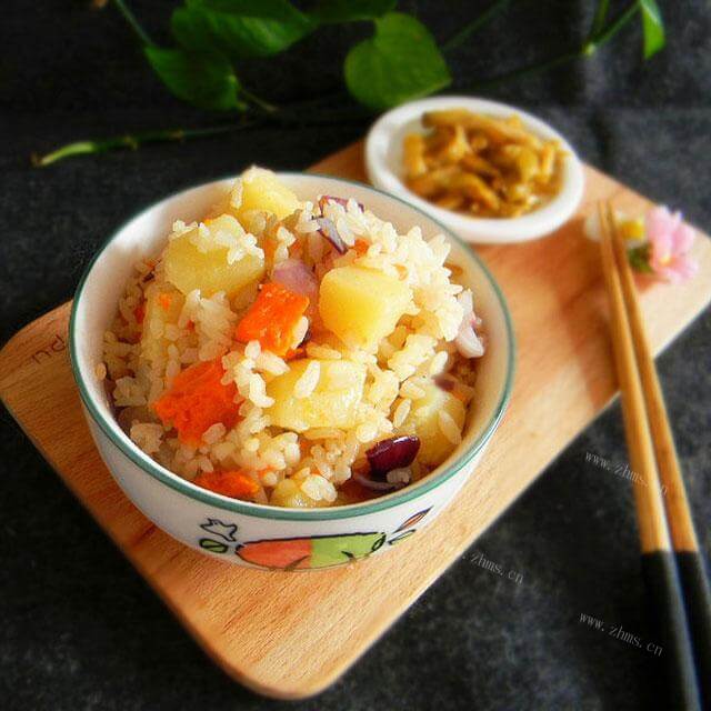 美味的胡萝卜闷饭