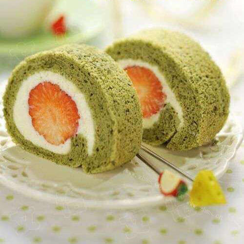 软糯香甜的春の菜汁蛋糕卷