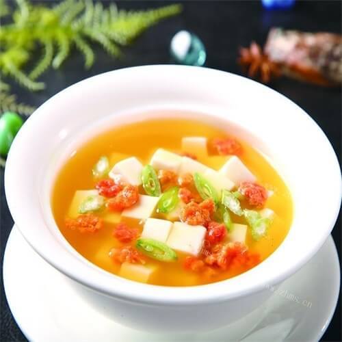 看了就想吃的蟹黄豆花羹