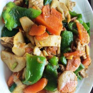 美味杏鲍菇青椒炒肉片