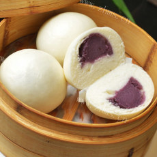 可爱熊猫紫薯包