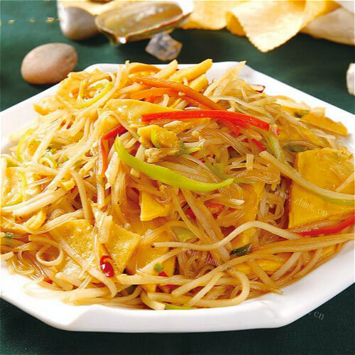 好吃的藠头炒土豆丝