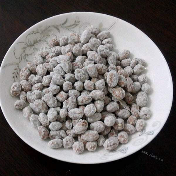 美味的苔条挂霜花生