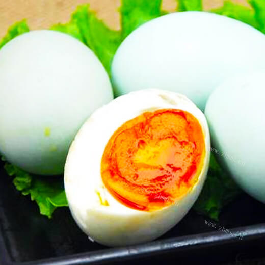 美味的干腌鸭蛋