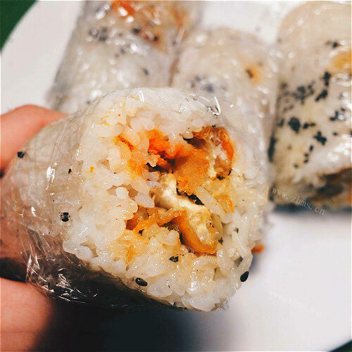 可口的粢饭团