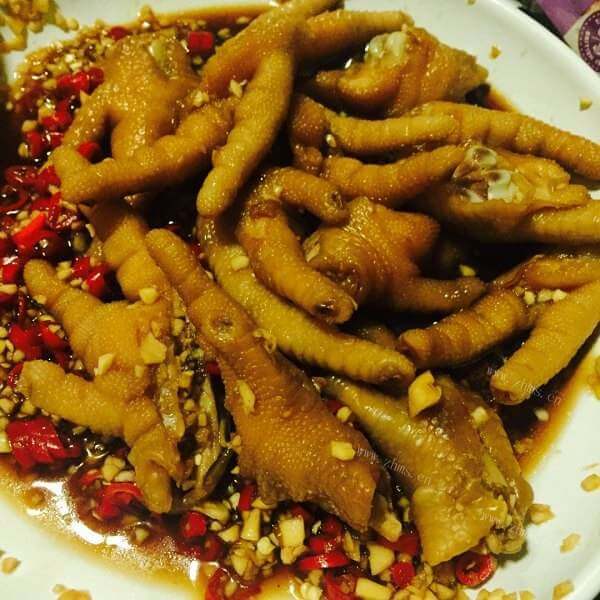 美味的蒜香鸡小腿