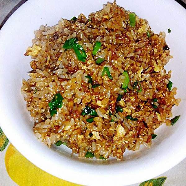 美味的豉香海米蛋炒饭