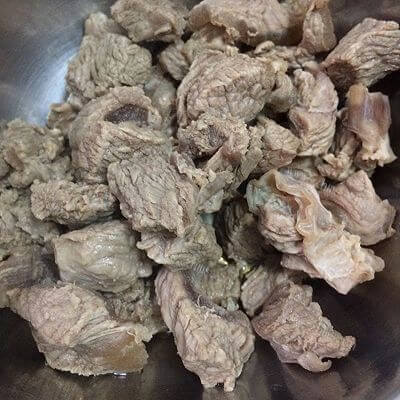 浓香四溢的大肉土豆炖豆角做法图解4)